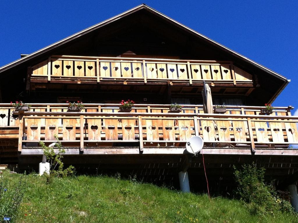 Chalet Hotel Les Blancs Пра Луп Екстериор снимка